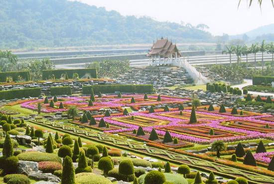 Grădina Botanică Nong Nooch, Thailanda